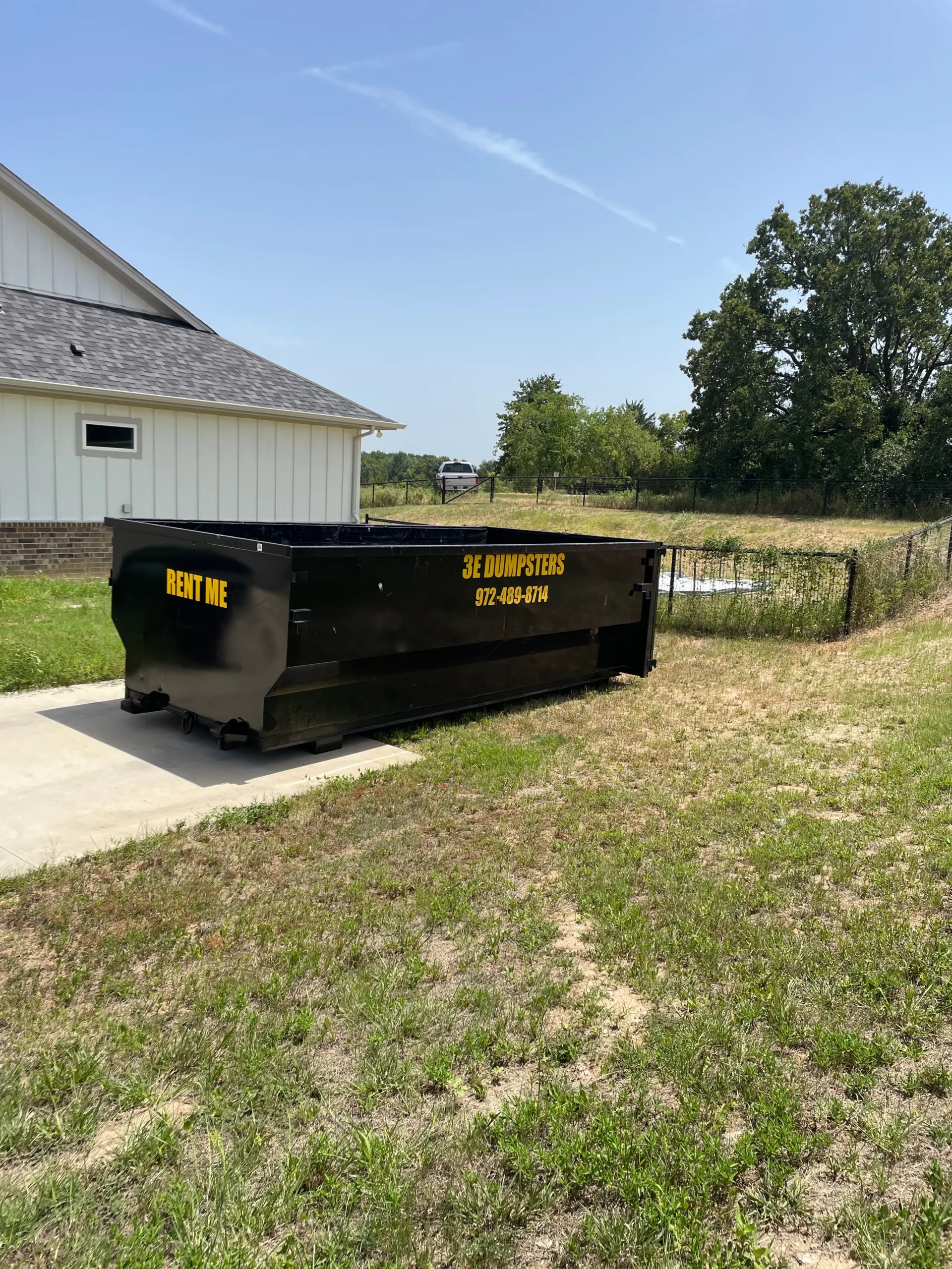 3E Dumpsters roll-off container at residential job site in Tarrant County Texas